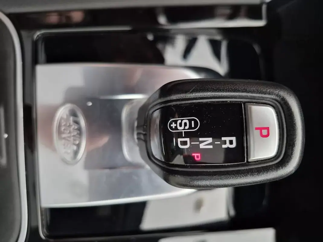 Land Rover Discovery Sport 2020 - 33900 EUR, 60481 km - AUTO.MOTO.pt - 60481km - foto 31 de 58