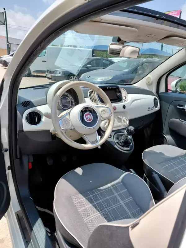 Fiat 500C 2017 - 11980 EUR, 113000 km - AUTO.MOTO.pt - 113000km - foto 3 de 14
