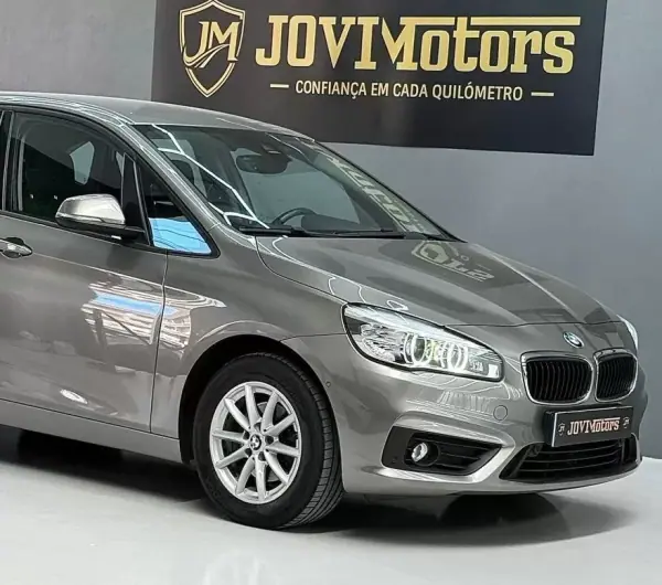 BMW 216 Active Tourer 2015 - 12750 EUR, 196513 km - AUTO.MOTO.pt - 196513km - foto 3 de 25