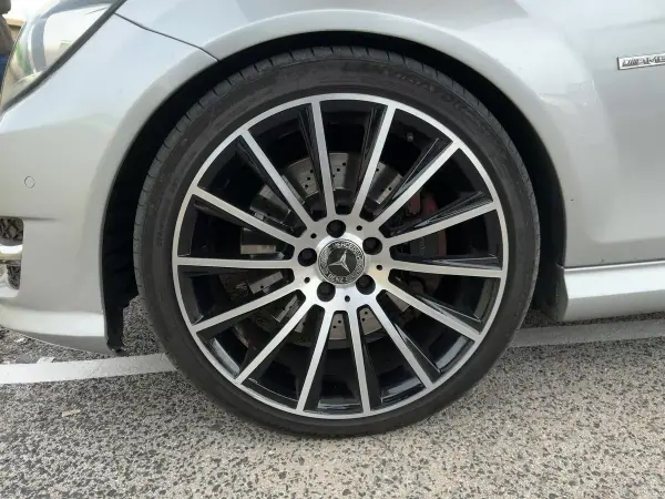 Mercedes-Benz C 250 2012 - 18900 EUR, 255100 km - AUTO.MOTO.pt - 255100km - foto 6 de 10