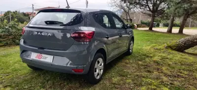 Dacia Sandero 2025 - 16990 EUR, 2000 km - AUTO.MOTO.pt - 2000km - foto 12 de 39