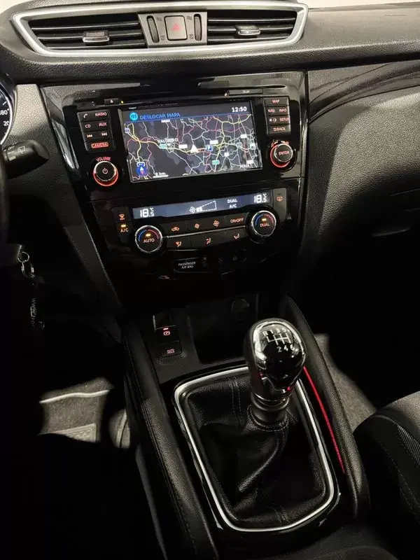 Nissan Qashqai 2019 - 18500 EUR, 131140 km - AUTO.MOTO.pt - 131140km - foto 10 de 48