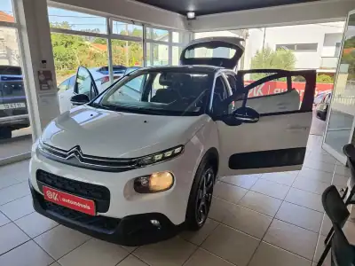 Citroën C3 2018 - 12750 EUR, 92000 km - AUTO.MOTO.pt - 92000km - foto 18 de 34