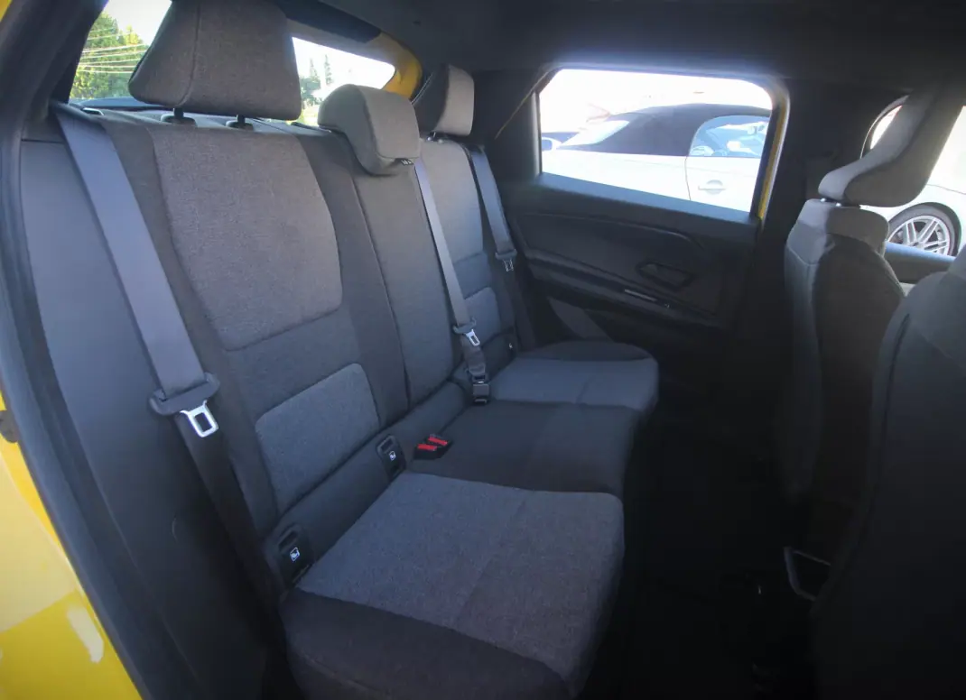 Renault 5 2025 - 28990 EUR, 3000 km - 3000km - foto 27 de 36