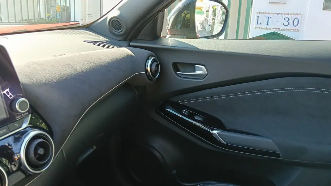 Nissan Juke 2021 - 17000 EUR, 39500 km - 39500km - foto 11 de 12