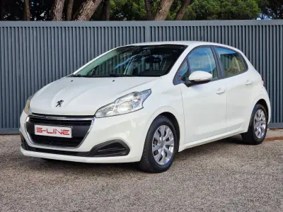 Peugeot 208 Van 1.6 BueHdi 2018 - 9990 EUR, 100238 km - AUTO.MOTO.pt - 100238km - foto 4 de 19