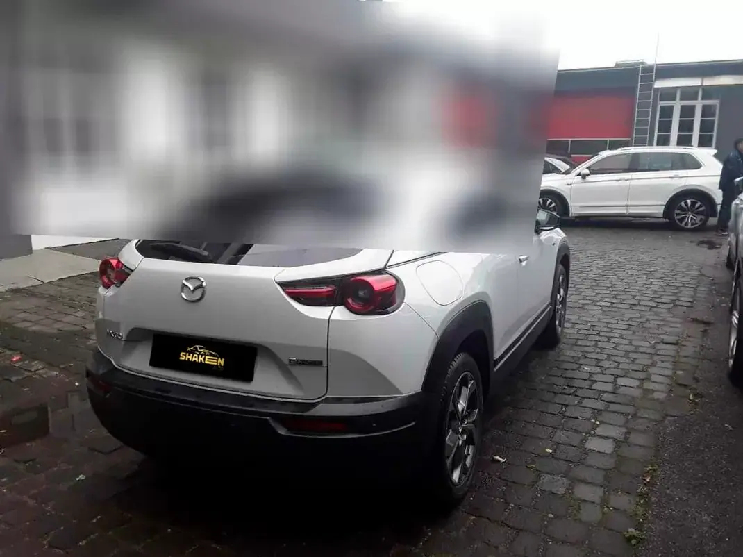 Mazda MX-30 2022 - 17890 EUR, 19050 km - AUTO.MOTO.pt - 19050km - foto 4 de 9