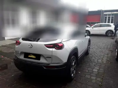 Mazda MX-30 2022 - 17890 EUR, 19050 km - AUTO.MOTO.pt - 19050km - foto 4 de 9