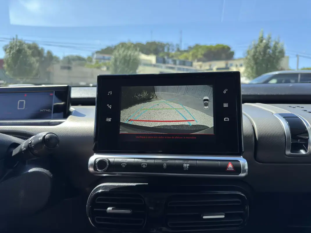 Citroën C4 Cactus 2018 - 11950 EUR, 145000 km - 145000km - foto 16 de 20