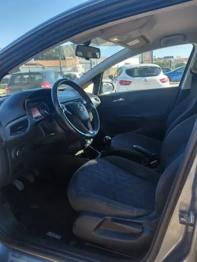 Opel Corsa 2019 - 10900 EUR, 70000 km - AUTO.MOTO.pt - 70000km - foto 4 de 12