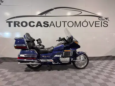 Honda Gold Wing 2000 - 8750 EUR, 84000 km - AUTO.MOTO.pt - 84000km - foto 24 de 28