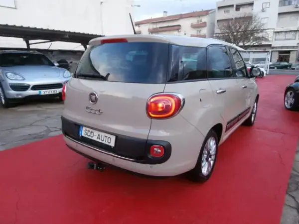 Fiat 500L 2013 - 7500 EUR, 175007 km - AUTO.MOTO.pt - 175007km - foto 5 de 32