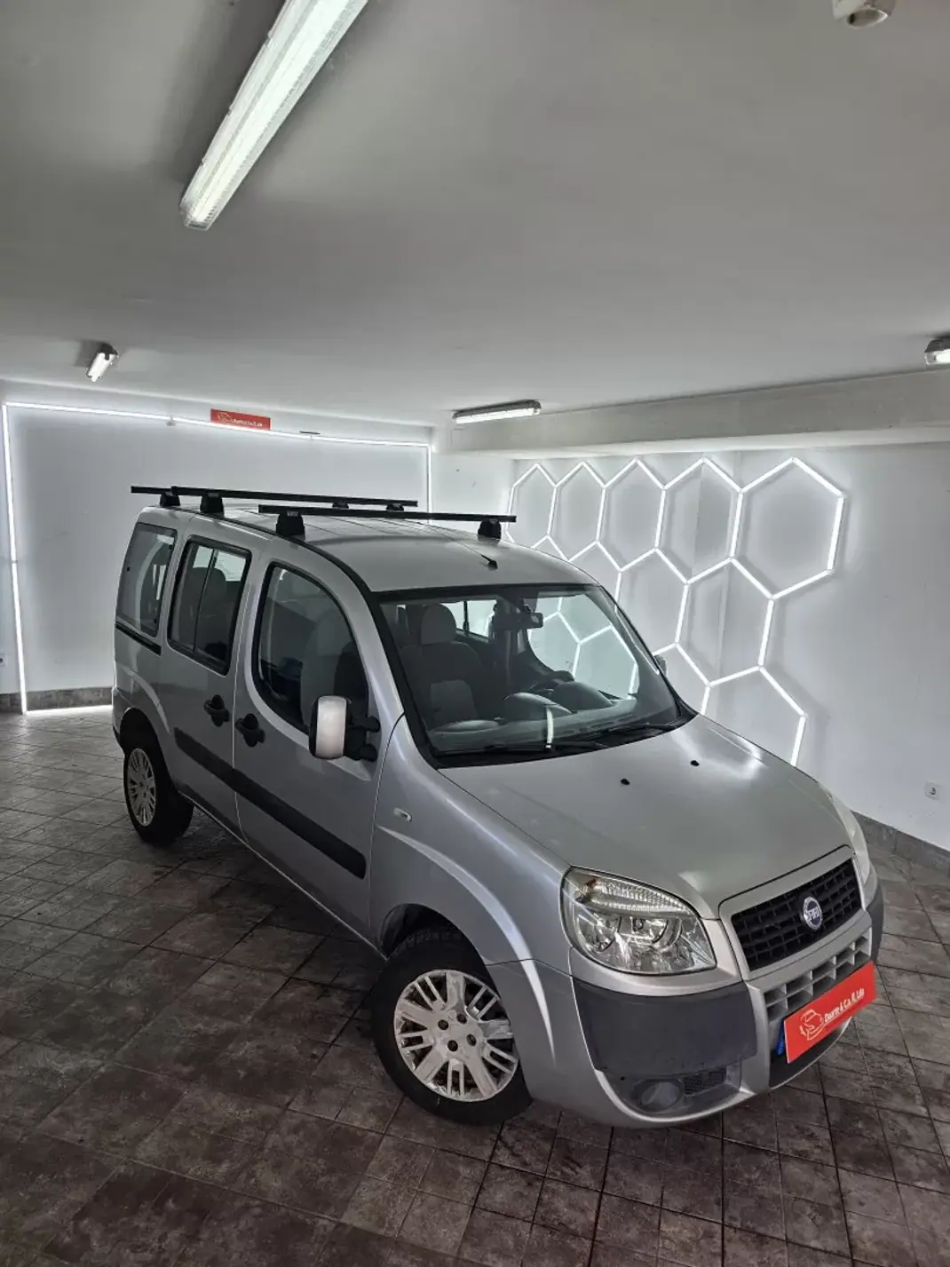 Fiat Doblo 2007 - 6650 EUR, 247999 km - AUTO.MOTO.pt - 247999km - foto 14 de 25