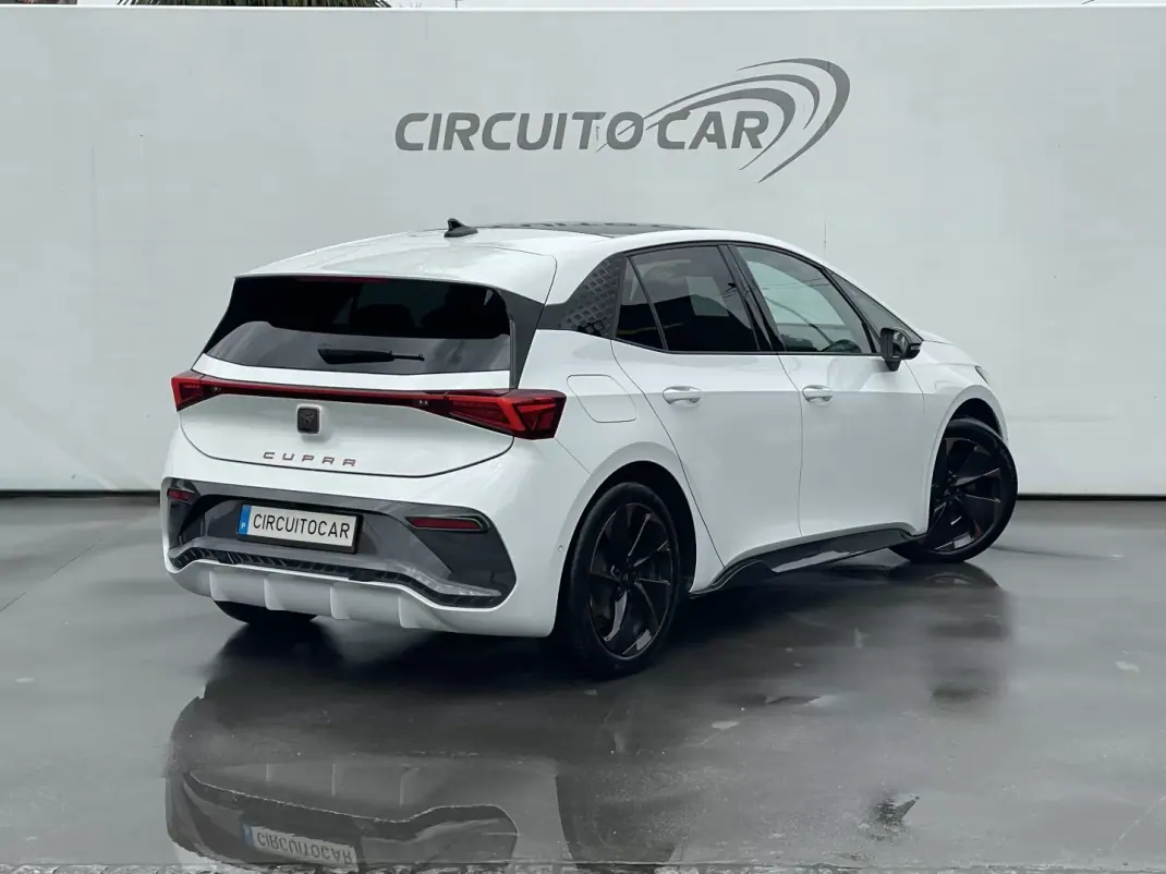 Cupra Born 2022 - 23495 EUR, 49504 km - AUTO.MOTO.pt - 49504km - foto 3 de 37