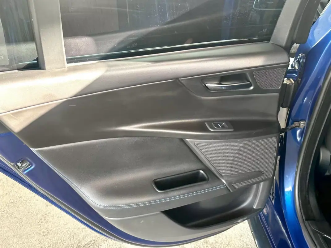 Jaguar XE 2017 - 16900 EUR, 230128 km - AUTO.MOTO.pt - 230128km - foto 14 de 28