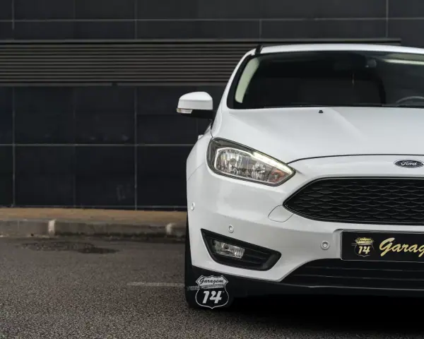 Ford Focus SW 2018 - 11990 EUR, 127080 km - AUTO.MOTO.pt - 127080km - foto 24 de 48