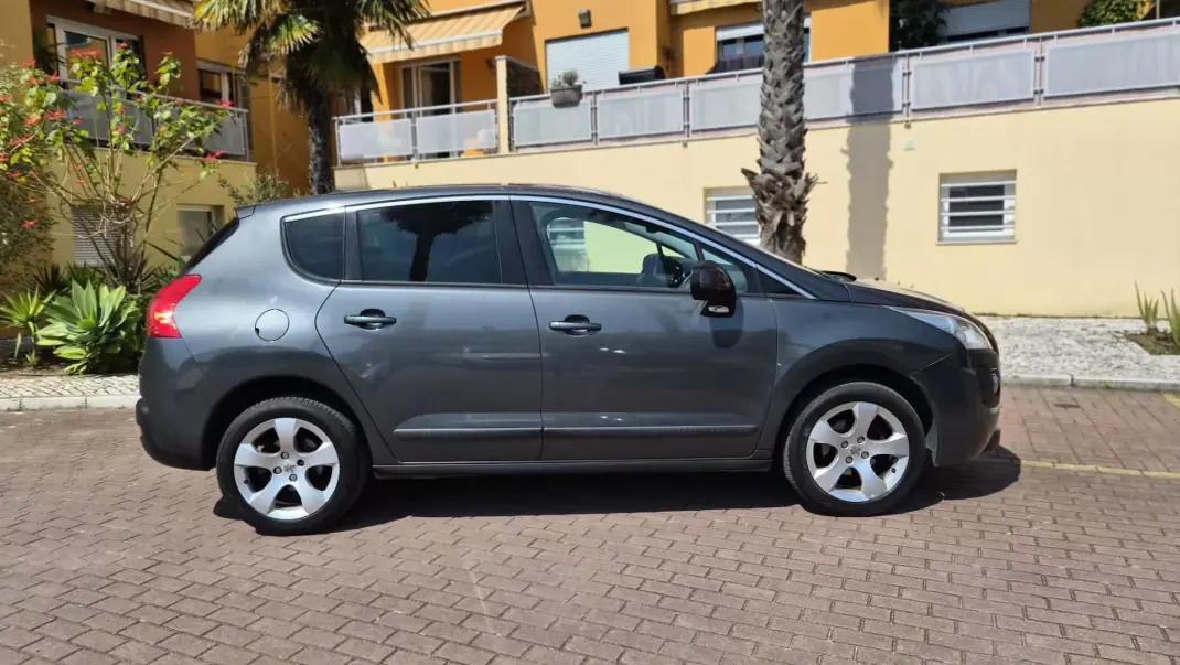 Peugeot 3008 2012 - 9480 EUR, 170000 km - AUTO.MOTO.pt - 170000km - foto 1 de 15