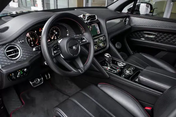 Bentley Bentayga 2022 - 210000 EUR, 70942 km - AUTO.MOTO.pt - 70942km - foto 32 de 57