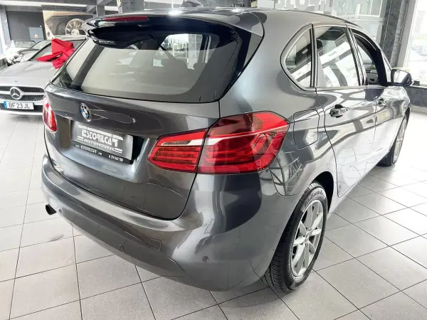 BMW 214 Active Tourer 2017 - 15600 EUR, 98526 km - AUTO.MOTO.pt - 98526km - foto 4 de 21