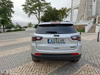 Jeep Compass 2022 - 23900 EUR, 94325 km - 94325km - foto 5 de 28