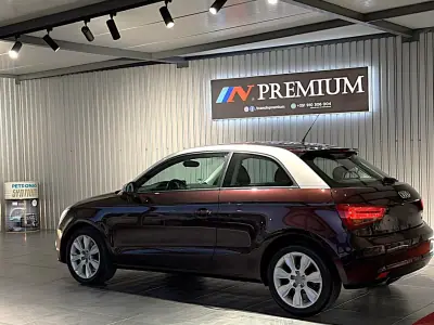 Audi A1 2011 - 9990 EUR, 218000 km - AUTO.MOTO.pt - 218000km - foto 17 de 34