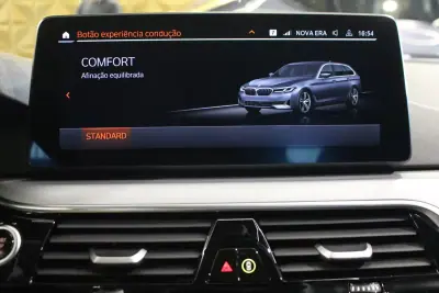 BMW 520 2023 - 29900 EUR, 165000 km - AUTO.MOTO.pt - 165000km - foto 26 de 33