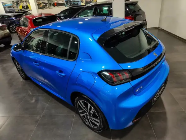 Peugeot 208 2019 - 13250 EUR, 90000 km - AUTO.MOTO.pt - 90000km - foto 20 de 60