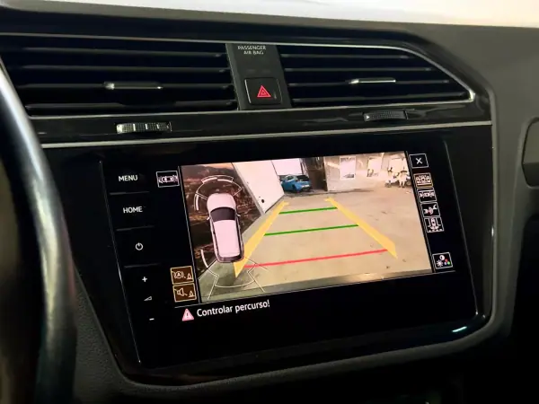 Volkswagen Tiguan 2020 - 29900 EUR, 176496 km - 176496km - foto 28 de 31