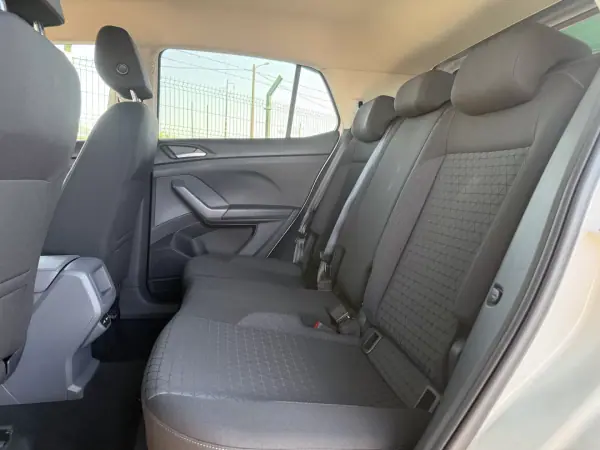 Volkswagen T-Cross 2021 - 18800 EUR, 60157 km - AUTO.MOTO.pt - 60157km - foto 8 de 20