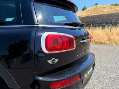 MINI Clubman 2015 - 15490 EUR, 143000 km - AUTO.MOTO.pt - 143000km - foto 28 de 29