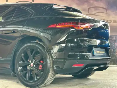 Jaguar I-Pace 2019 - 29900 EUR, 119990 km - AUTO.MOTO.pt - 119990km - foto 10 de 37