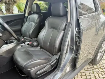 Nissan Juke 2014 - 9890 EUR, 160000 km - AUTO.MOTO.pt - 160000km - foto 16 de 37
