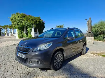 Peugeot 2008 2015 — foto 3 de 20