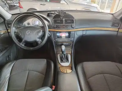 Mercedes-Benz E 220 2003 - 5500 EUR, 500000 km - AUTO.MOTO.pt - 500000km - foto 22 de 37