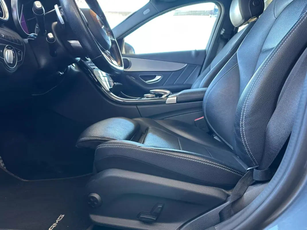 Mercedes-Benz C 220 2017 - 27900 EUR, 142254 km - AUTO.MOTO.pt - 142254km - foto 12 de 31