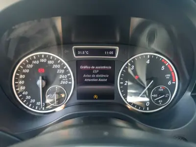Mercedes-Benz A 180 2015 - 14990 EUR, 163000 km - 163000km - foto 25 de 37
