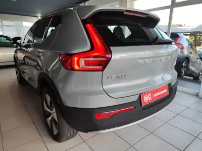 Volvo XC 40 2023 - 37650 EUR, 24400 km - AUTO.MOTO.pt - 24400km - foto 7 de 36