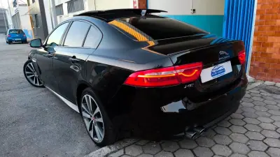 Jaguar XE 2017 - 14900 EUR, 159000 km - 159000km - foto 10 de 24