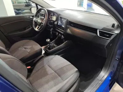 Renault Clio 2022 - 12990 EUR, 106000 km - AUTO.MOTO.pt - 106000km - foto 22 de 24