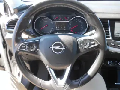 Opel Grandland 2019 - 14900 EUR, 102526 km - 102526km - foto 17 de 17