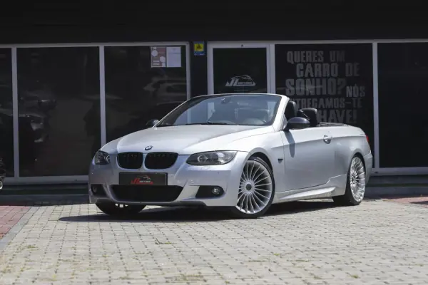 BMW 320 2009 - 15900 EUR, 260000 km - AUTO.MOTO.pt - 260000km - foto 6 de 31