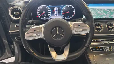 Mercedes-Benz CLS 400 2019 - 44500 EUR, 165703 km - AUTO.MOTO.pt - 165703km - foto 48 de 73