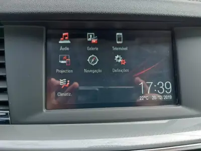 Opel Insignia Sports Tourer 2020 - 13000 EUR, 208000 km - 208000km - foto 14 de 19