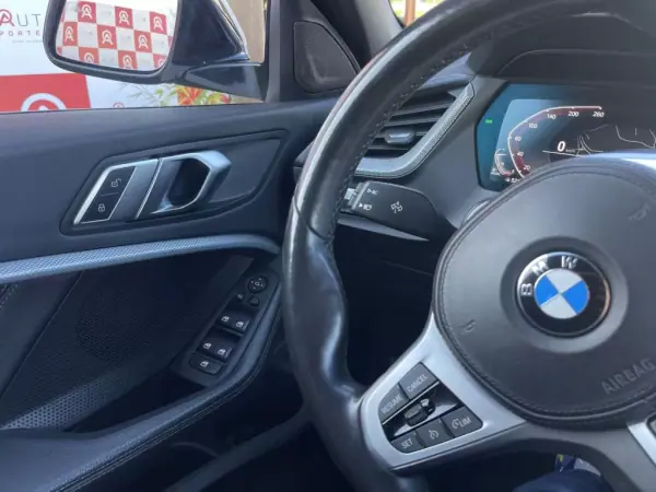 BMW 118 2021 - 28490 EUR, 90000 km - AUTO.MOTO.pt - 90000km - foto 19 de 23