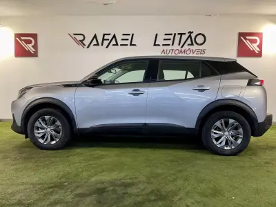 Peugeot e-2008 2022 - 17250 EUR, 86000 km - AUTO.MOTO.pt - 86000km - foto 10 de 34