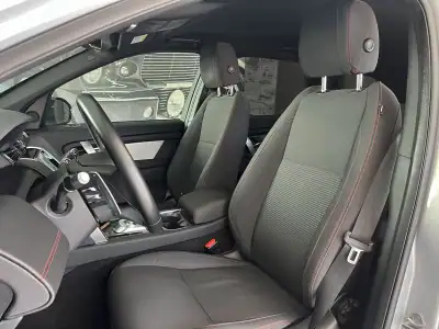 Land Rover Discovery Sport 2021 - 36600 EUR, 57413 km - AUTO.MOTO.pt - 57413km - foto 7 de 28