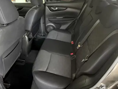 Nissan Qashqai 2015 - 14500 EUR, 171000 km - AUTO.MOTO.pt - 171000km - foto 30 de 86