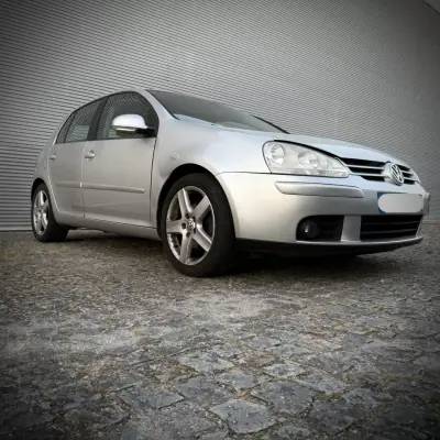 Volkswagen Golf 2007 - 5750 EUR, 198000 km - AUTO.MOTO.pt - 198000km - foto 10 de 21