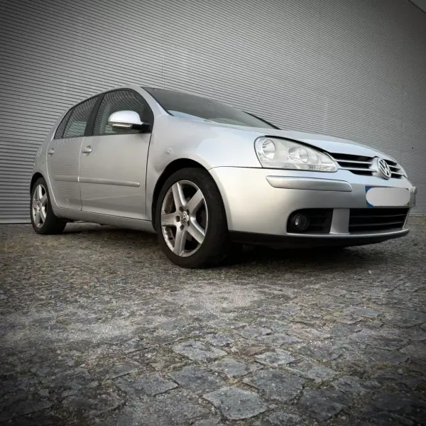 Volkswagen Golf 2007 - 5750 EUR, 198000 km - AUTO.MOTO.pt - 198000km - foto 10 de 21