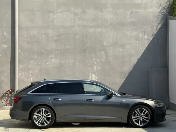 Audi A6 Avant 2021 - 62500 EUR, 55000 km - AUTO.MOTO.pt - 55000km - foto 8 de 36